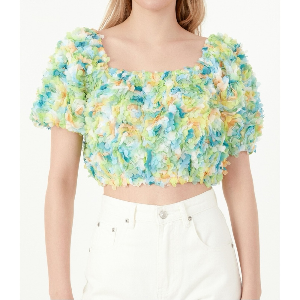 Free the Roses Pastel Flower Embellished Top Puff Sleeves Cropped Size Small